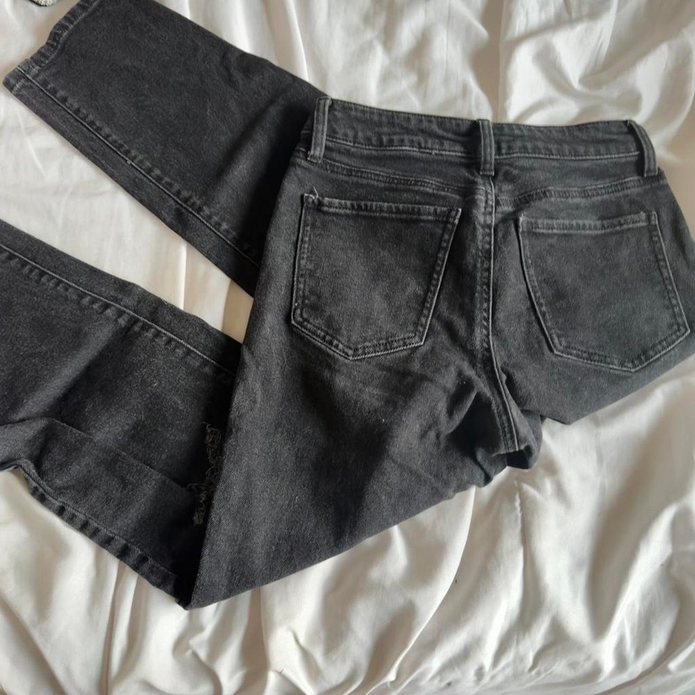 jeans - Picture 2 of 3